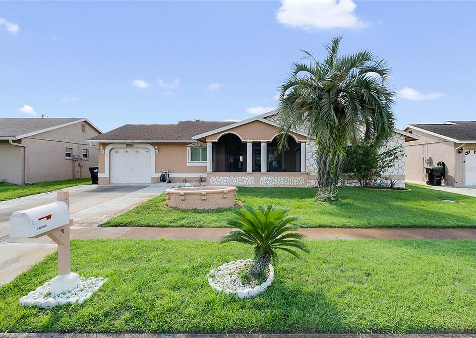 1st image of 10768 Lazy Lake Dr