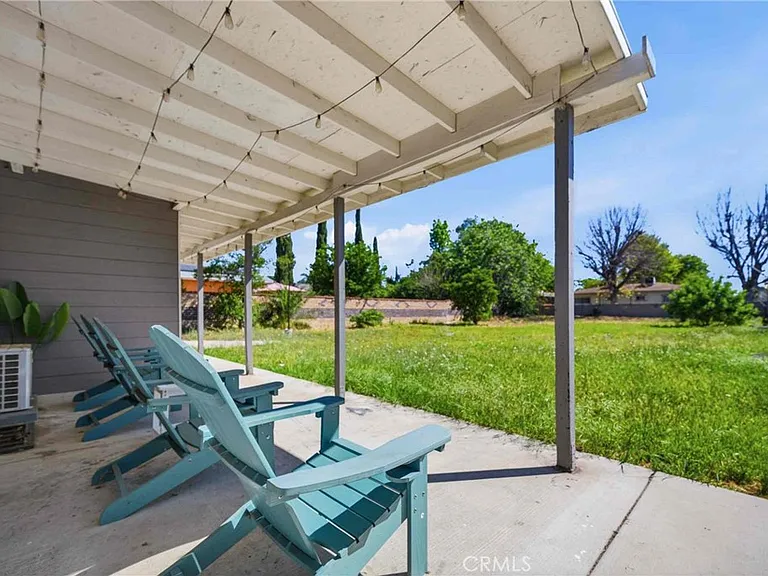 1369 S Euclid Ave — Photo 20