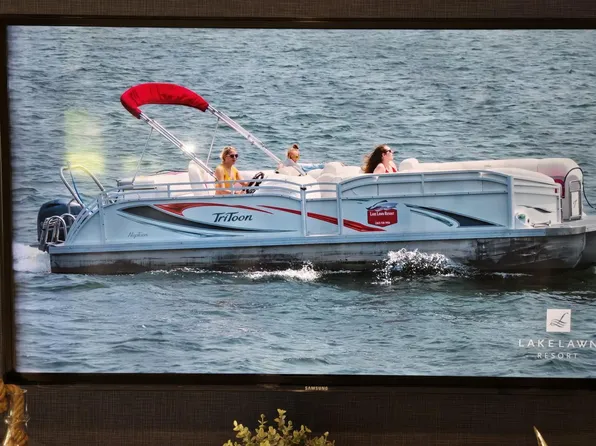 2400 East Geneva STREET #1818, Delavan, WI 53115