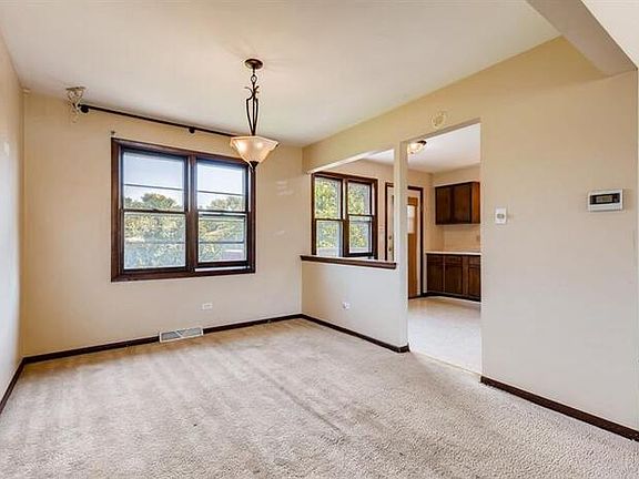 3rd image of 7523 161st St