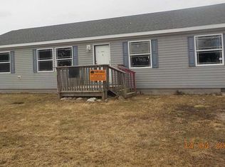 9095 Galbraith Rd, Cheboygan, MI 49721