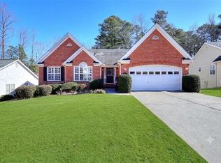 1705 Prospect Creek Dr, Lawrenceville, GA 30043