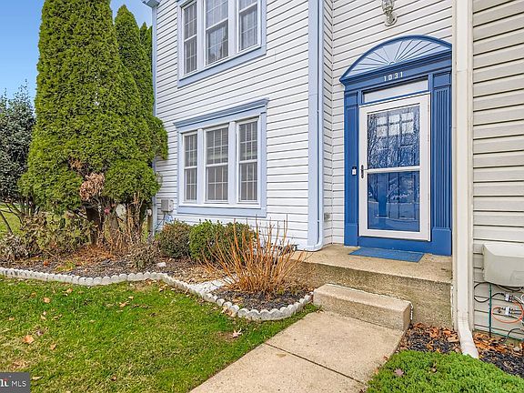 3rd image of 1031 Wingate Ct #K1