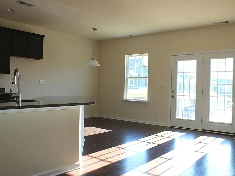 6435 Prosperity Church Rd — Photo 7