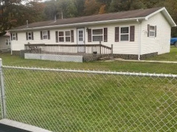 47 Cluster Oak Ln, Charleston, WV 25306