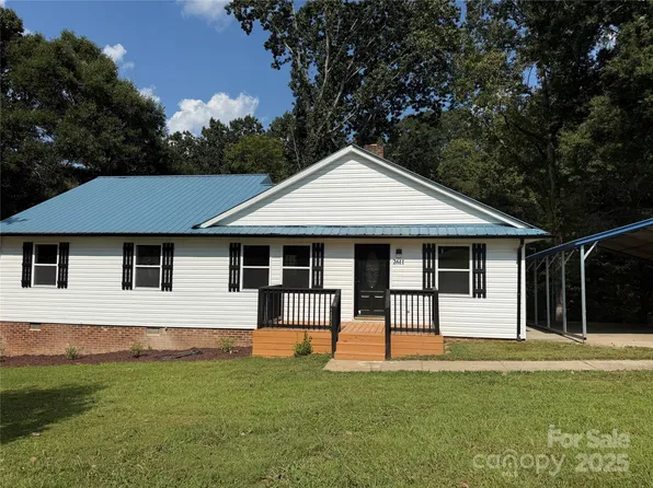 2611 Bobwhite Cir #17, Wingate, NC 28174