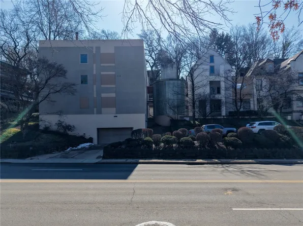 5030 5th Ave APT 213, Pittsburgh, PA 15232