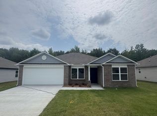 8300 Kim Dr, North Little Rock, AR 72113