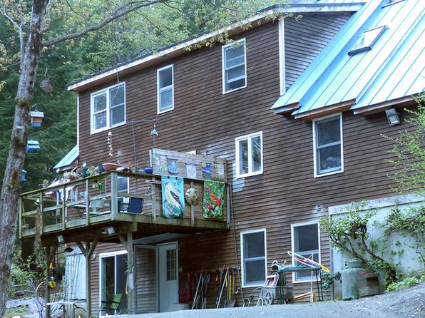 24 Bullock Rd