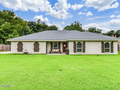 121 Dayna Dr, Carencro, LA, 70520