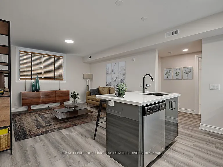 259 King St E #C — Photo 5
