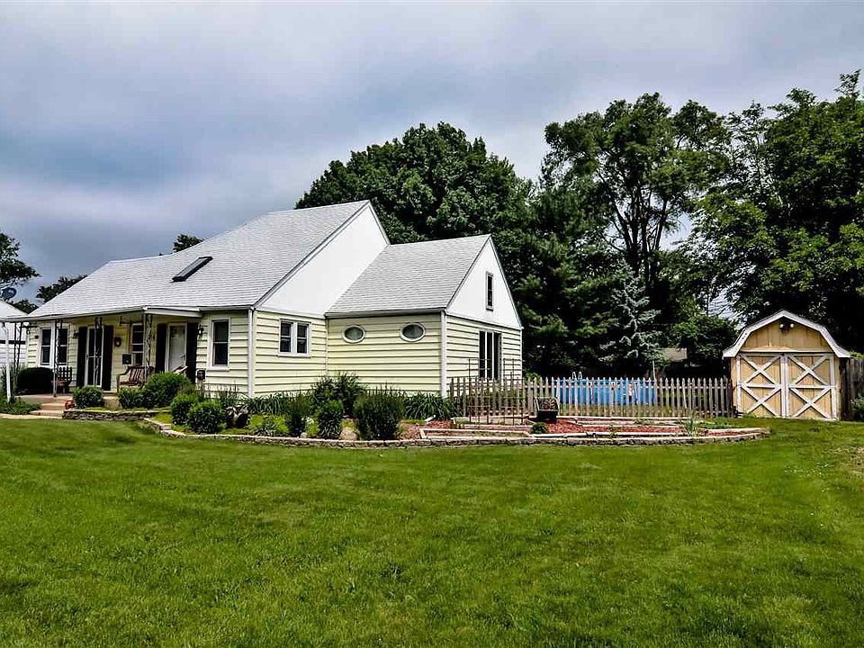 1st image of 716 Wood Ave