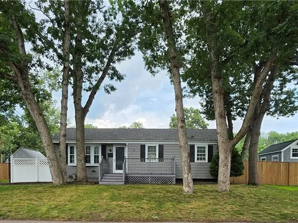 7 Cole Ave, Warwick, RI 02886