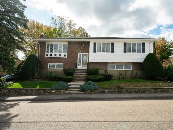 181 Fenley St, Revere, MA 02151