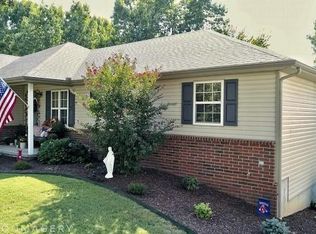 1316 Fox Ridge Ln, Neosho, MO 64850