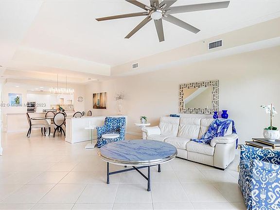 4th image of 2050 E Highway A1a #3
