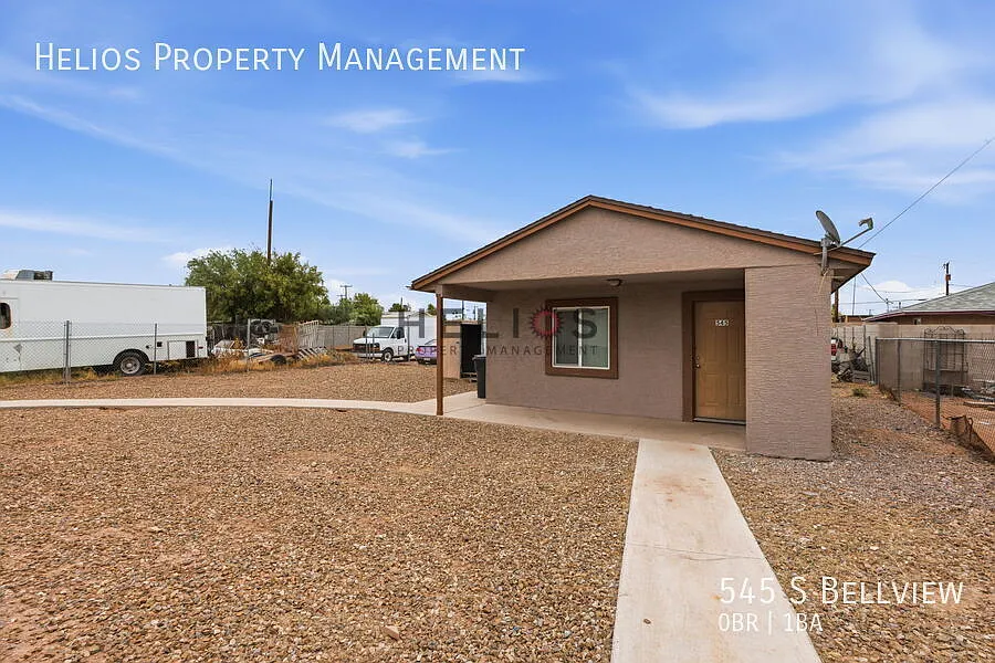 Building Photo - 545 S Bellview