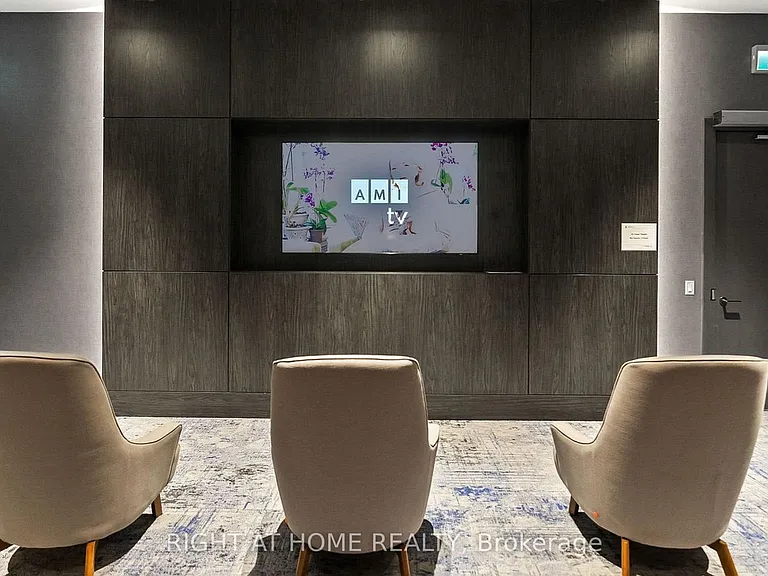 2550 Simcoe St E #1207 — Photo 24