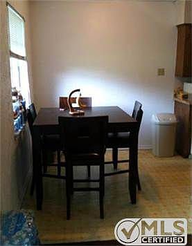 2nd image of 101 Sandy Ln