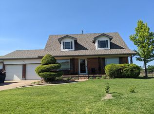 1235 1st St, Elgin, OK 73538