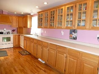 2nd image of 310 Hillcrest Ave