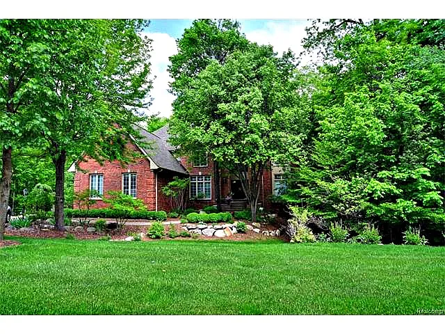 1578 Scenic Hollow Dr photo 1