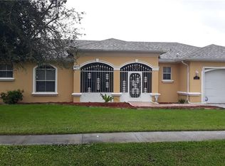 290 Justene Cir, Lehigh Acres, FL 33936