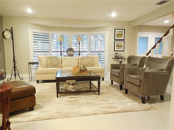 2nd image of 15717 Gardenside Ln