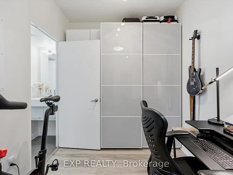 38 Dan Leckie Way #2103 — Photo 20