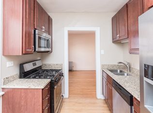 4917 N Damen Ave APT 2E, Chicago, IL 60625