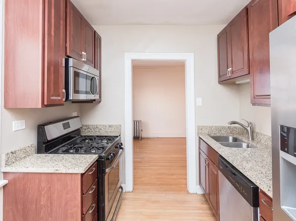 4917 N Damen Ave APT 2E, Chicago, IL 60625