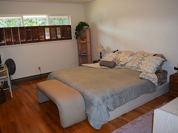 3rd image of 8703 48th Dr NE