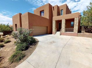 4409 Contenta Rdg, Santa Fe, NM 87507