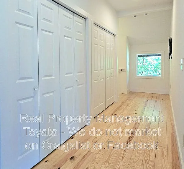 5560 Hillard Rd — Photo 14