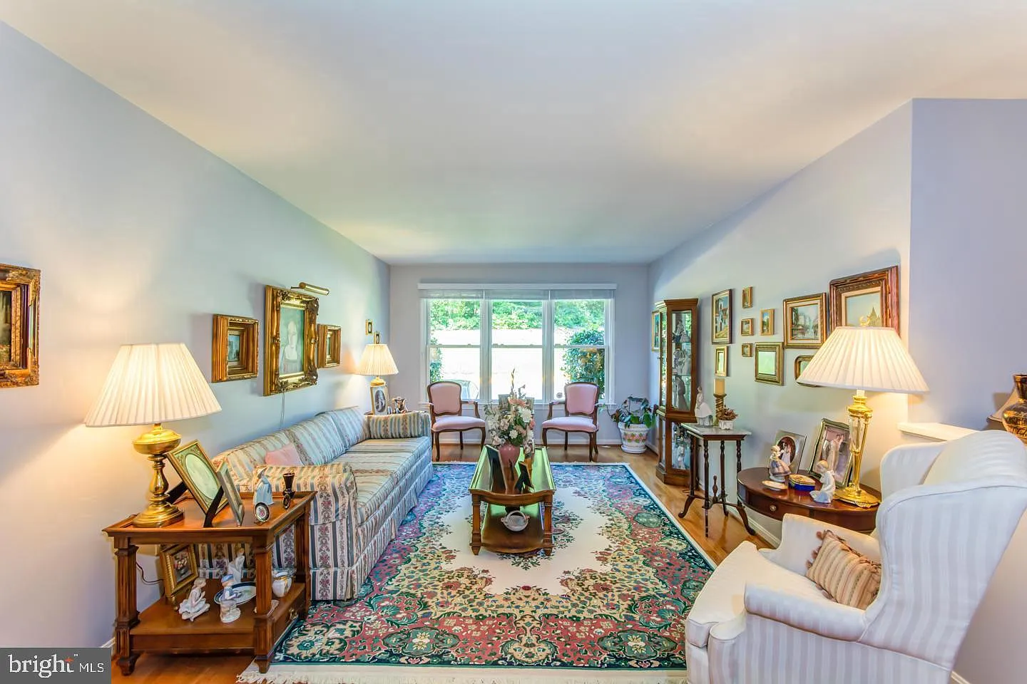 3 bed, 4.0 bath, 1896 sqft, $3,650 — Photo 4
