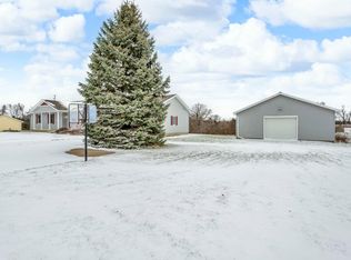 7765 Case Rd, Brooklyn, MI 49230