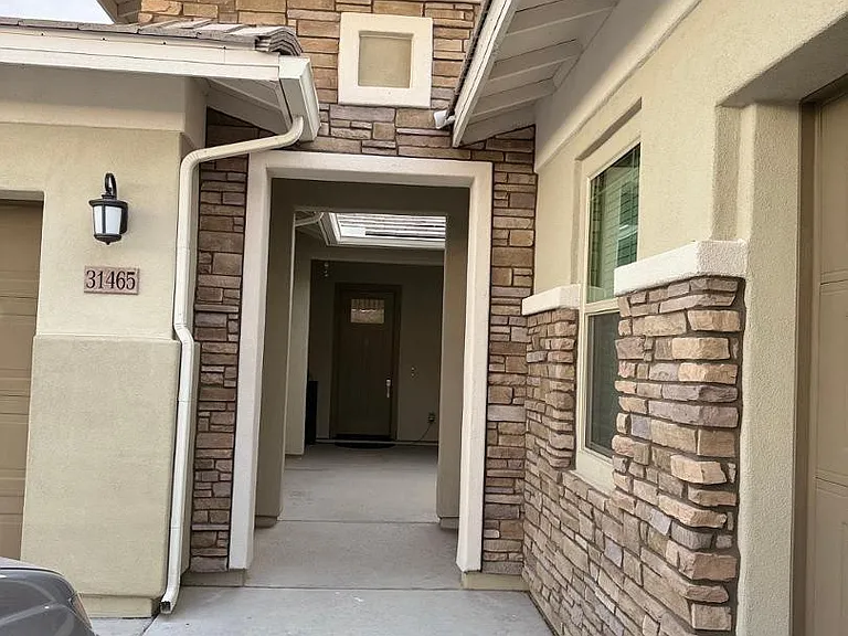 31465 N 126th Ln — Photo 5