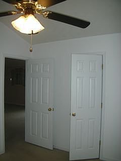 5th image of 509 Lakecourt Dr