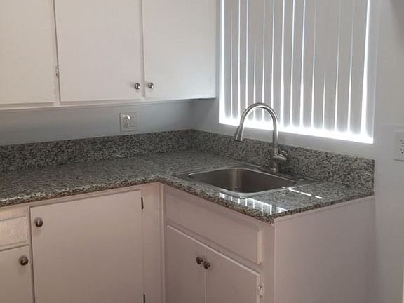 4th image of 1281 Rosecrans Ave #217