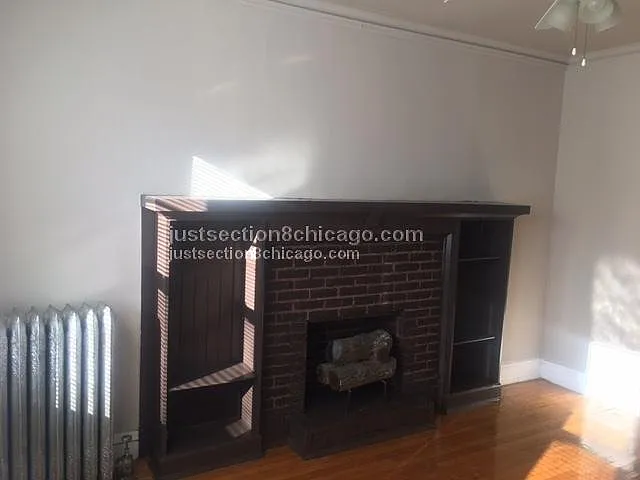 2 bed, 1.0 bath, $1,550 — Photo 4