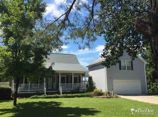 1236 Periwinkle St, Darlington, SC 29532