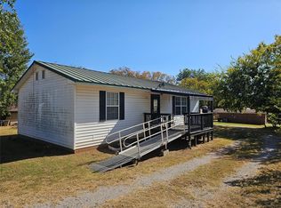 514 N 8th Ave, Purcell, OK 73080