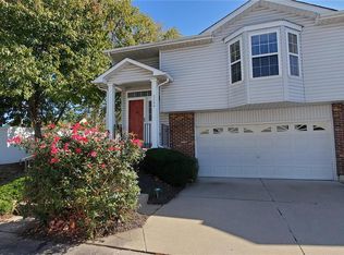 2088 Belltower Dr, Saint Peters, MO 63376