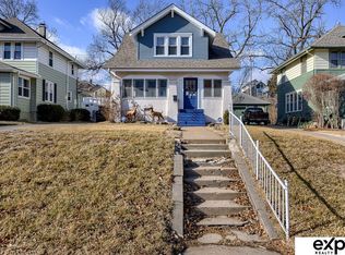 6932 Florence Blvd, Omaha, NE 68112