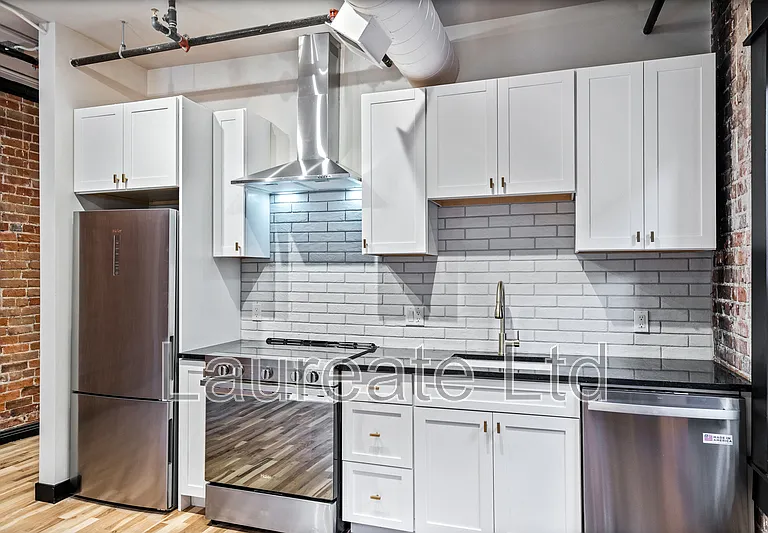 1490 N Lafayette St #405 — Photo 20