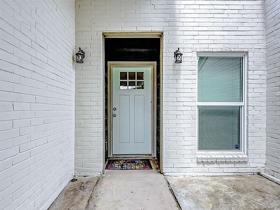4th image of 23034 Spring Willow Dr