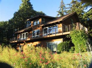 714 Highline Rd, Hood River, OR 97031