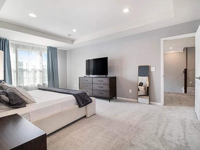 2865 Dillon Dr — Photo 29