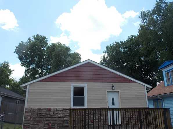 209 E 14th St, Junction City, KS 66441