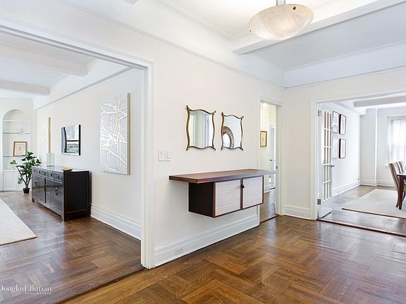 2nd image of 470 W End Ave #4E